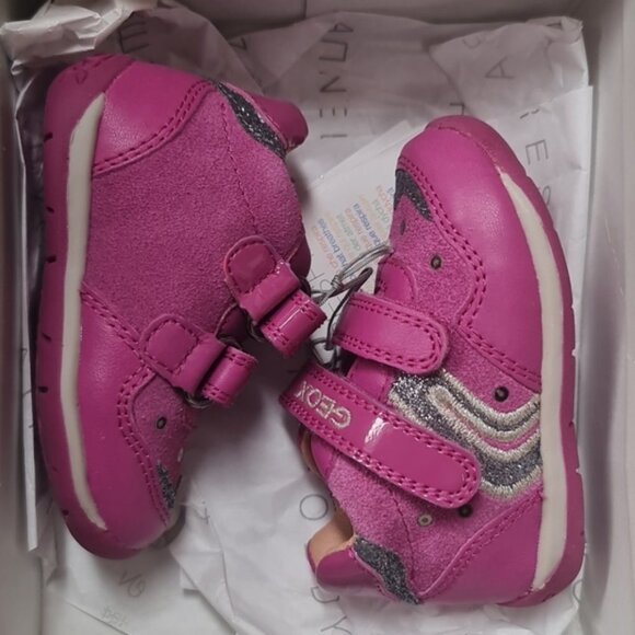 Geox Kids B Each Girl Sneakers - Picture 2 of 5